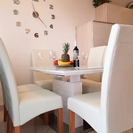 Mila Apartment Umag